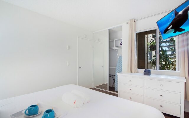 NEW - Private Entrance 2BR/BATH Next To Ritz Carlton Laguna - Walk To Beach! (MB3)