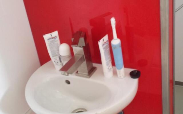 New Houseboat Jordaan Centrum