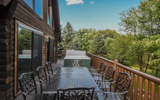 Wild Wild West 6 Bedroom House