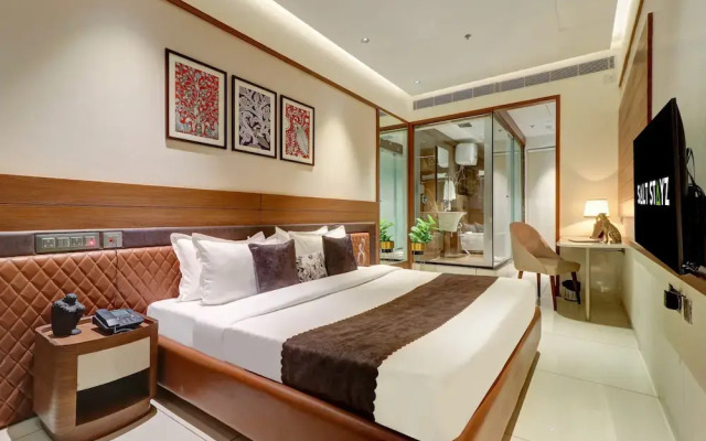 Saltstayz Premier - Mohali Chandigarh