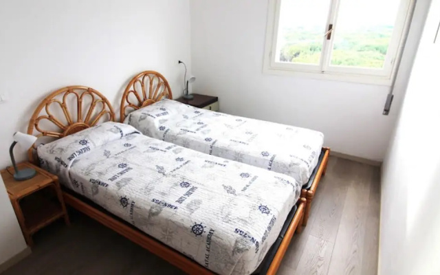 Spacious sea View Apartment