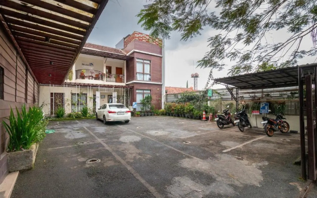 Jayagiri Guesthouse By Belgareti