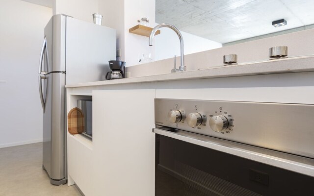 Floralis Suites by Be Local