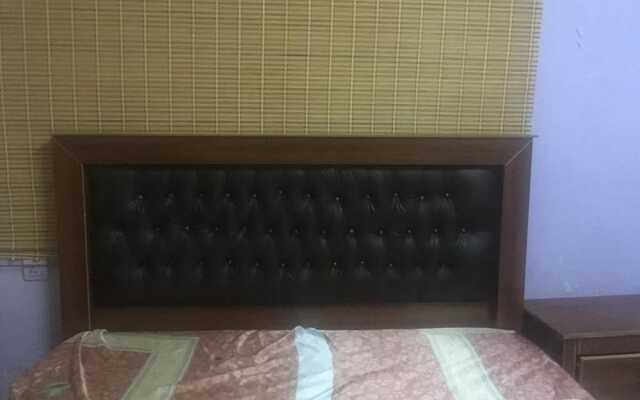 Three Bedroom Flats 8