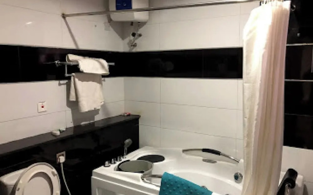 Room-choice Gate Hotel-business Double