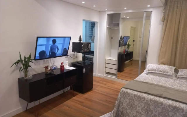 Vem pro Arouche/República -Studio- 4 min do Metrô