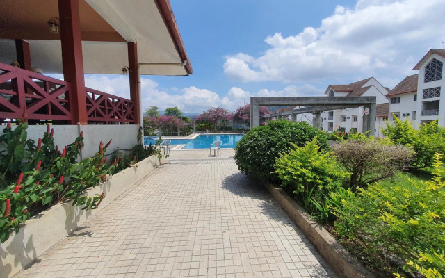 Selesa Hillhomes Golf Resort - T11GGB