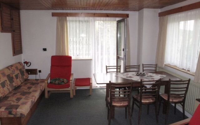 HOUSE JESENNý TANVALD