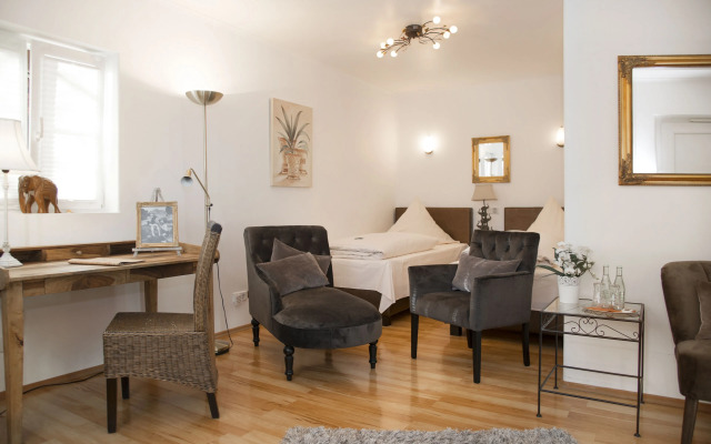 Landhaus Café Restaurant & Hotel