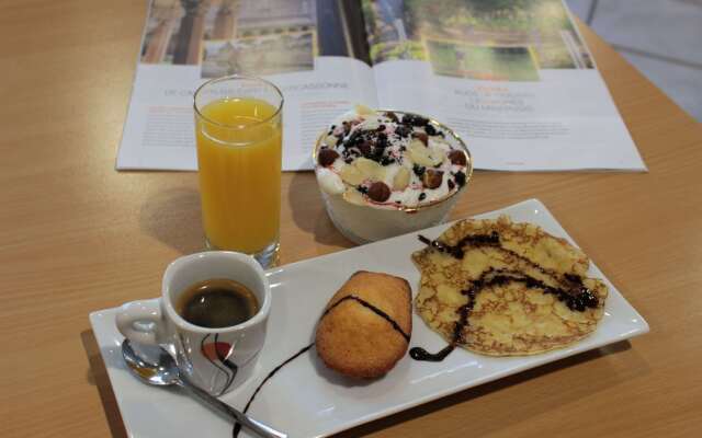 Kyriad Montpellier Centre - Antigone