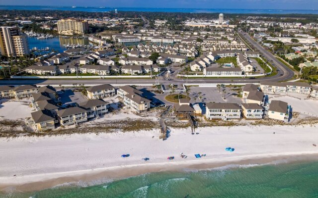 Sandpiper Cove by Southern Vacation Rentals