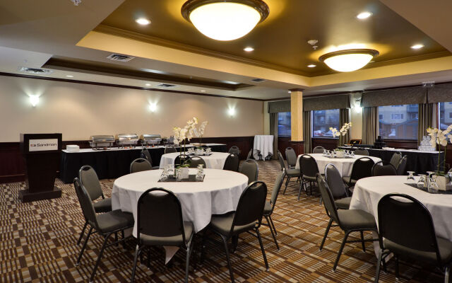 Sandman Hotel Grande Prairie