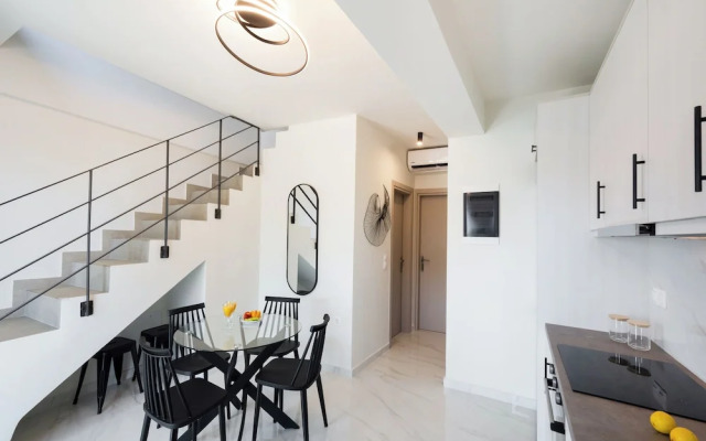 N&G Deluxe Maisonette