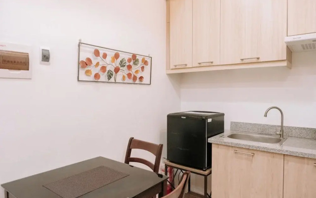 Stylish 1BR City Apartment