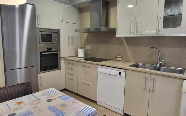 Roses Casc Antic Sant Elm 4