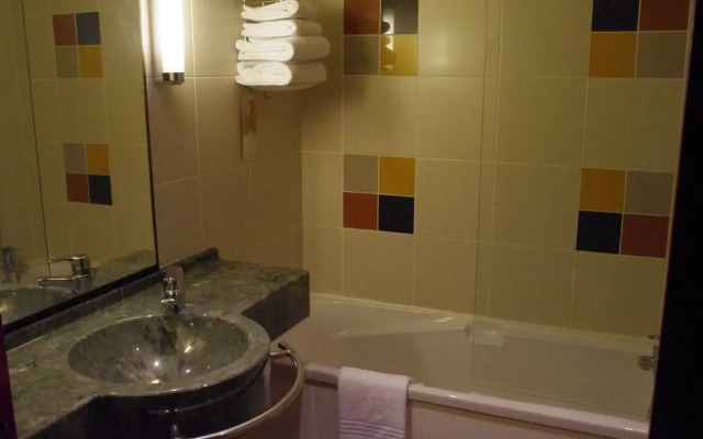 Mercure Saint Etienne Parc de LEurope