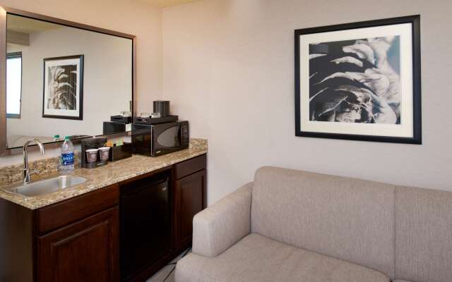 Embassy Suites by Hilton Portland Tigard