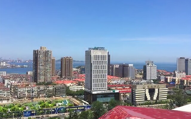 Parallel World Sea-view Hotel