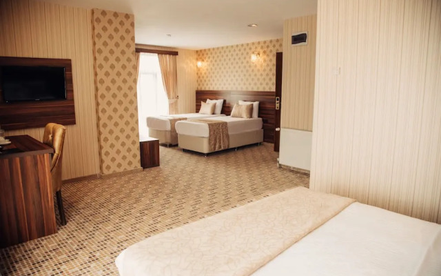 Nish Atakum Otel