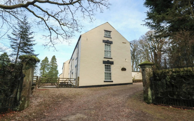 Nenthead House