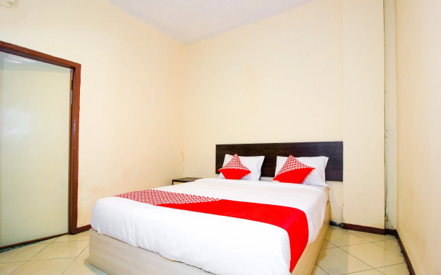 Hotel Intan by OYO