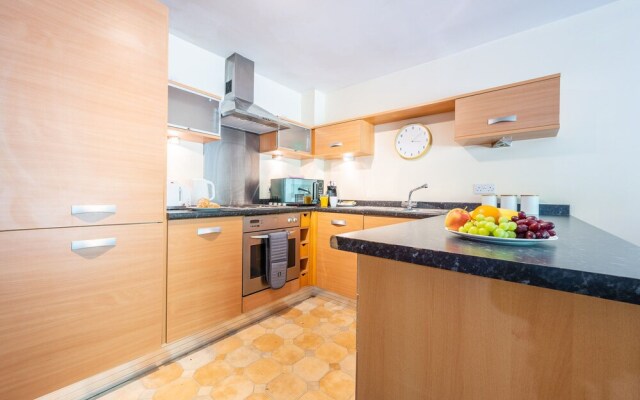 Blackweir View 15