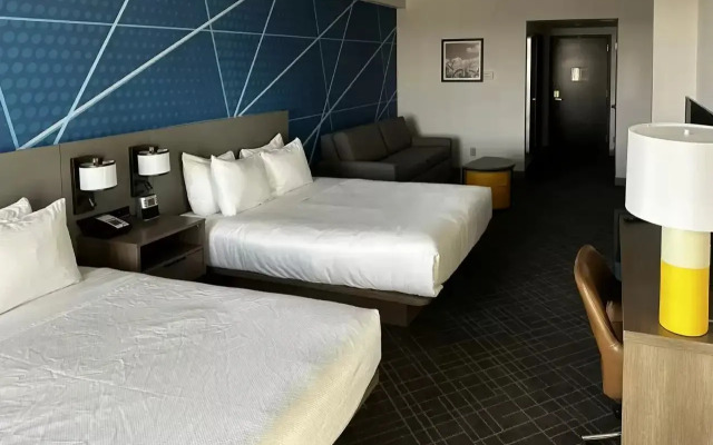 Comfort Inn & Suites Frisco East - McKinney