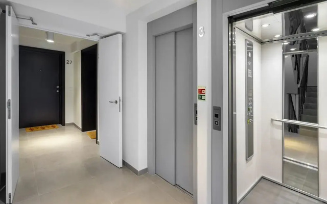 Urban Oasis: Modern Living With Parking & Ac