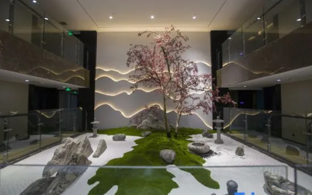Yunman Life Hotel