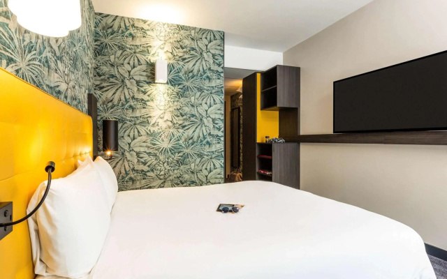 ibis Styles Puteaux Paris La Defense