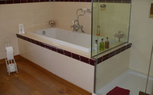 The Larches Ledbury Bed and Breakfast
