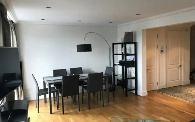 Eson2 - The Hayes Place Lodge
