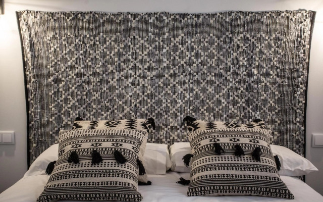 TRIA NOMINA Apartamentos Turísticos