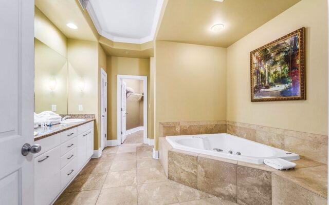 Crdph07 3 Bedroom Condo