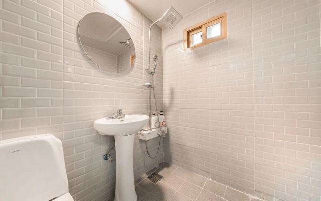 Gangseo Bank Motel