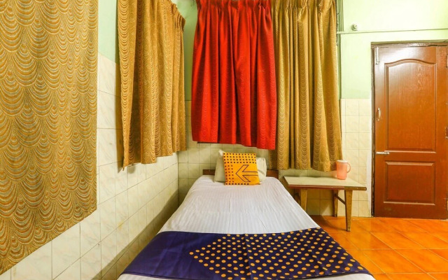 New Adyar Guest House by OYO