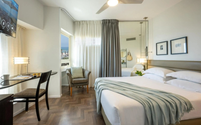 Maxim Hotel Tel Aviv Adults Only
