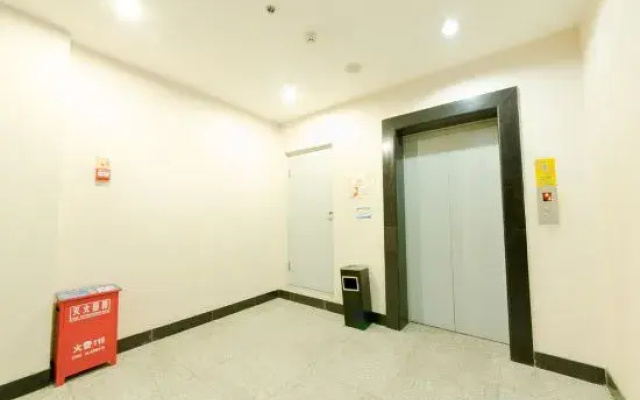 Lin Luo Hotel (Shijiazhuang Time Street)