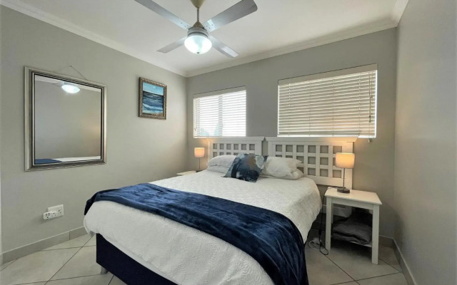 Beachfront @ Driftwood 6 Luxury Family Apartment