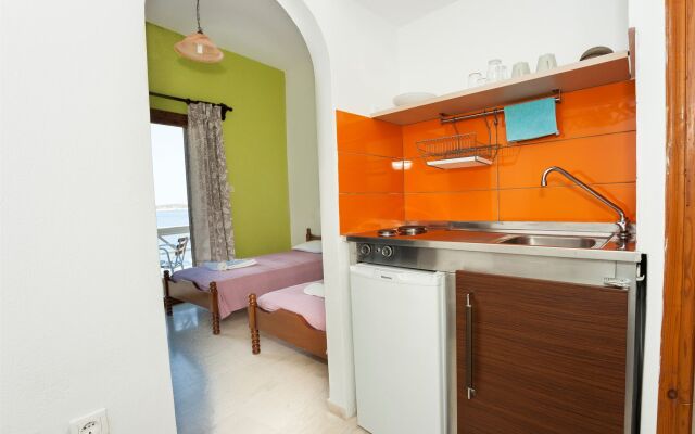 Melas Apartments