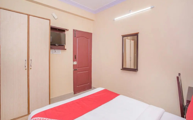 OYO 10450 Breeze inn
