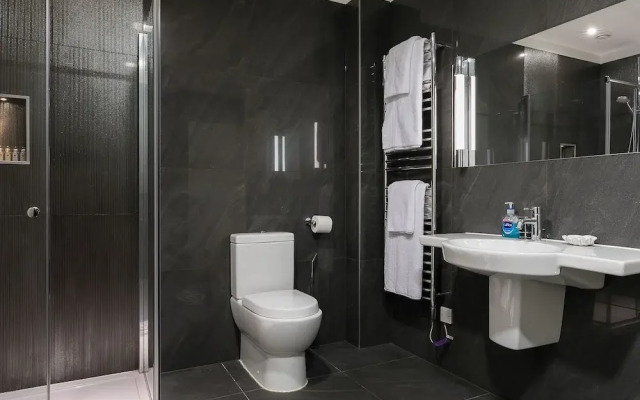 Picktheplace Lifestyle Apartment Atherstone