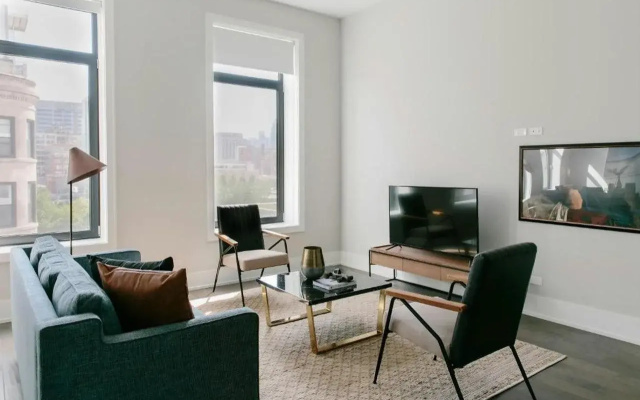 Sonder — Greektown Suites