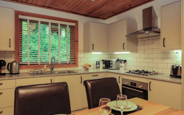 Lodge 58 - Oak Tree Lodge