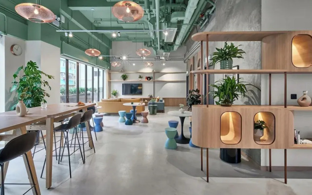 Weave Studios - Kai Tak