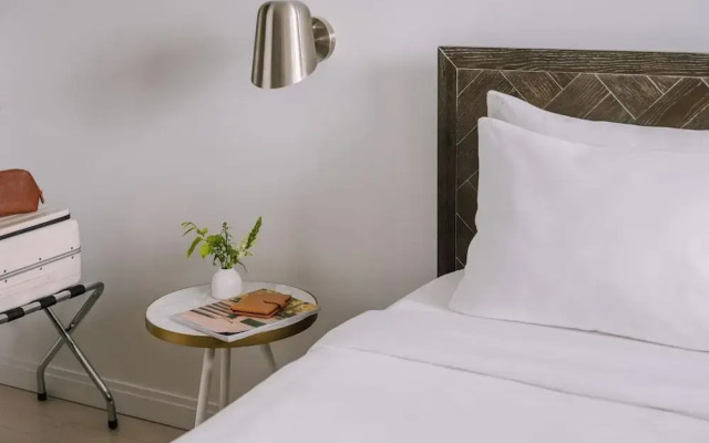 Sonder by Marriott Bonvoy Battery Park Apartments Financial District