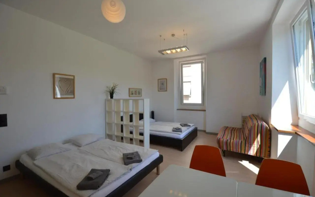 Lugano Apartments by LR - self check in