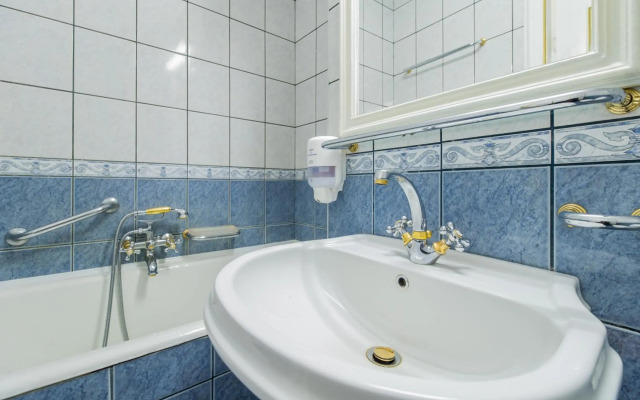 Hotel Cetate