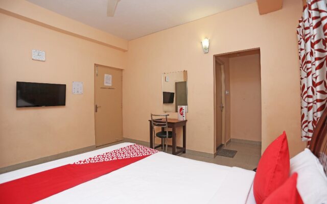 FabHotel Nest
