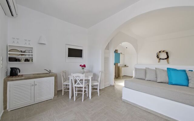 Alizea Villas  & Suites